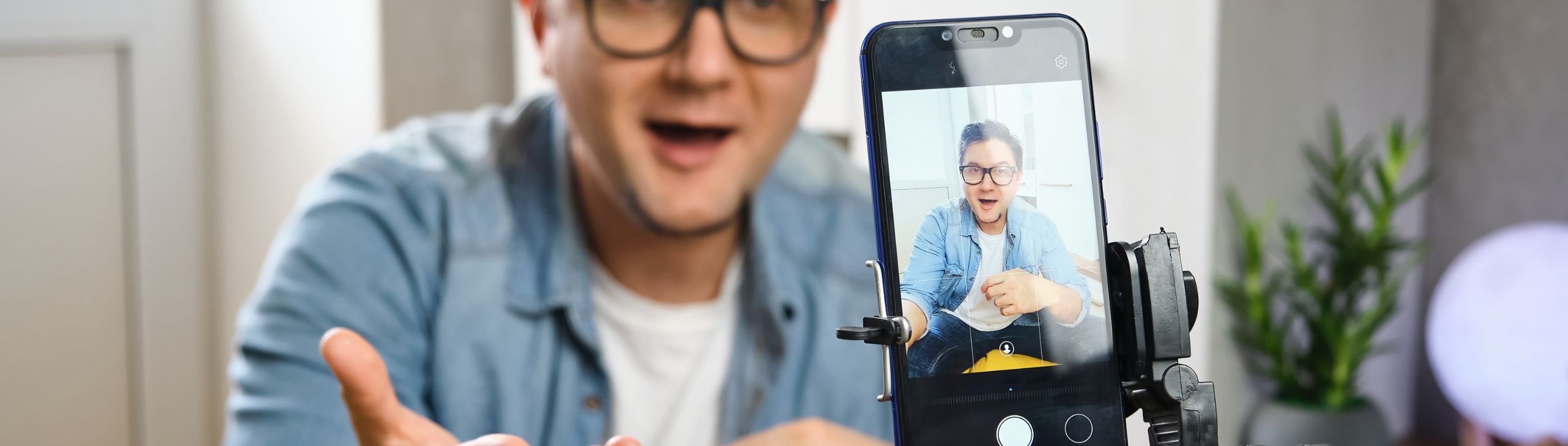 How to create video content for your business | UMi Sat Nav