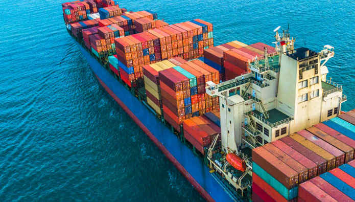 FedEx shares tips on shipping to the US