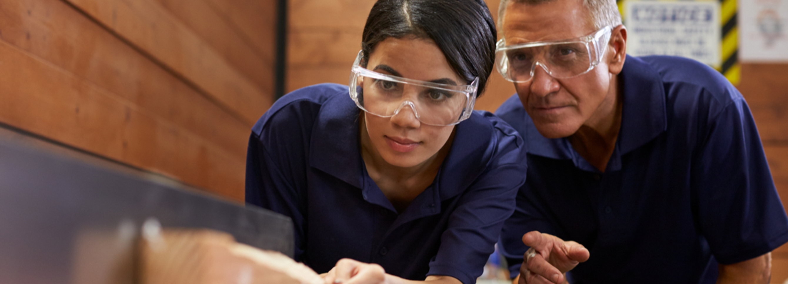 Hiring Apprentices: A Guide for Employers | UMi Sat Nav