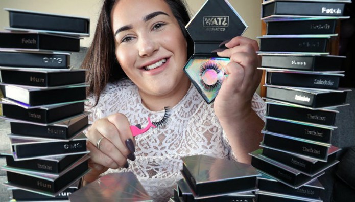 Young entrepreneur launches false eyelash business